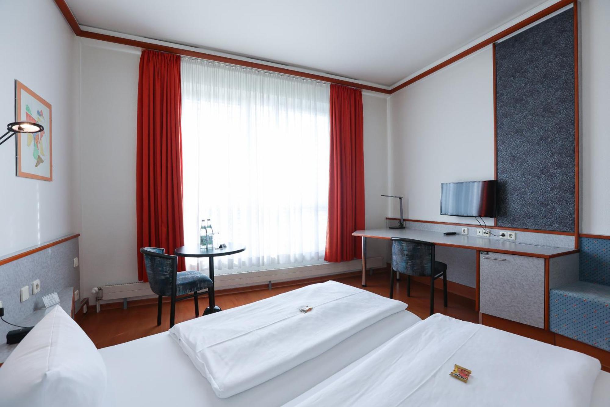 Hotel Blaubeurer Tor 乌尔姆 外观 照片